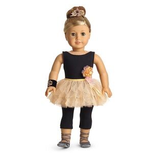 American Girl - Isabelle’s Performance Set
